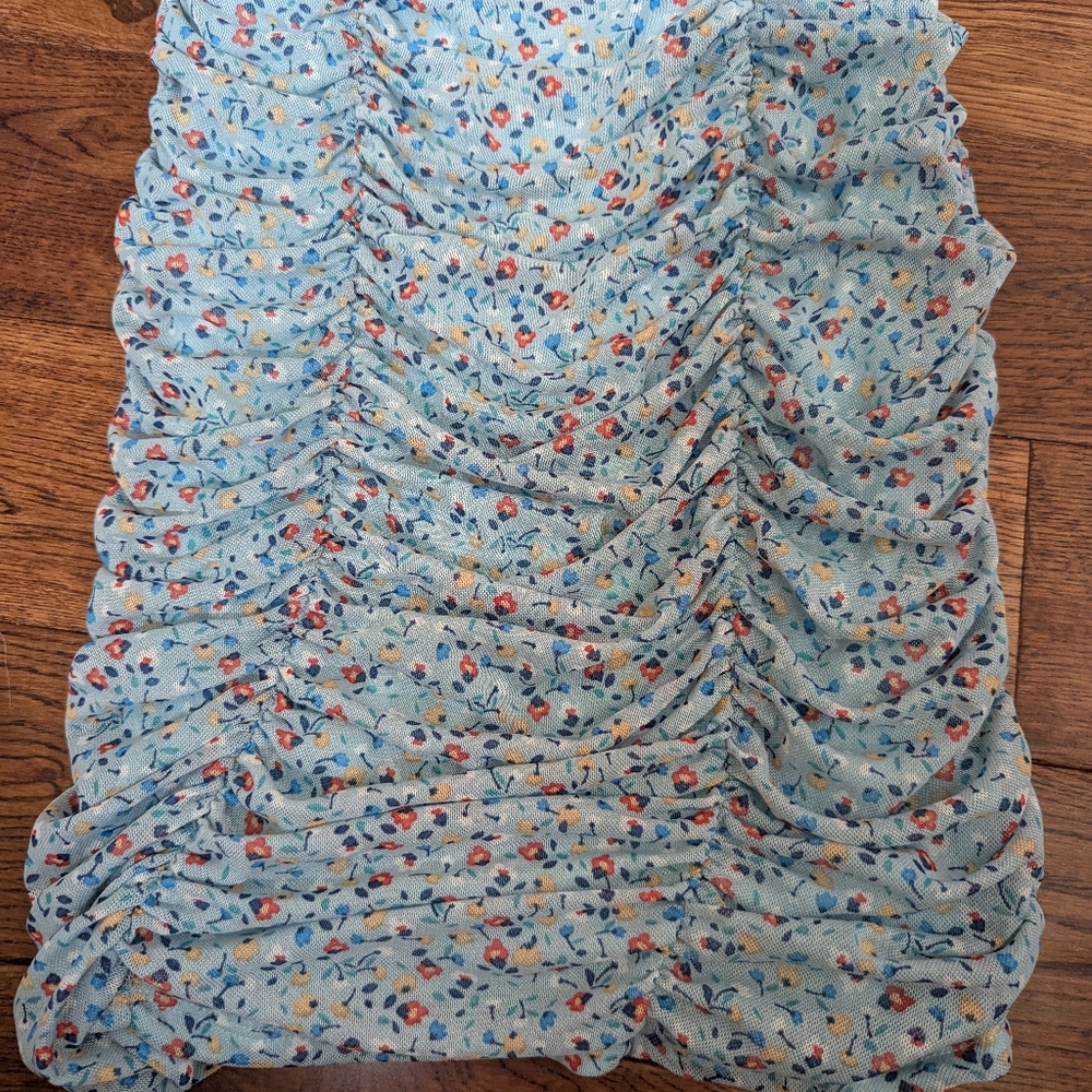 Urban Outfitters Blue Ditsy Floral Ruched Bodycon Dress Size Small NWT - Picture 2 of 6